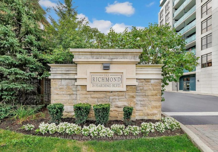 18-harding-boulevard-richmond-hill-ontario-n12483831