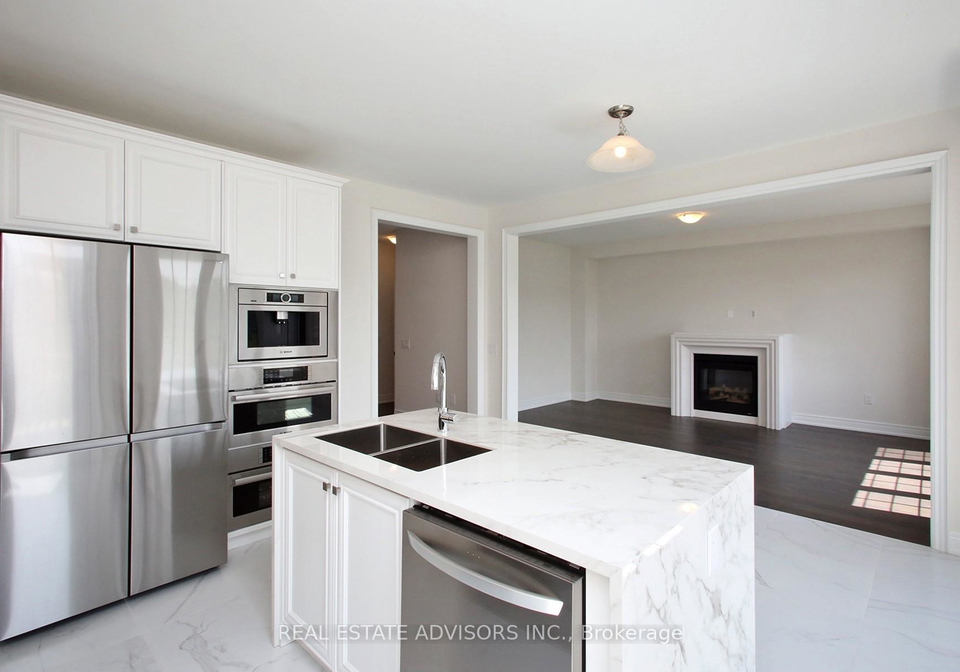289-ben-sinclair-avenue-east-gwillimbury-ontario-n12483913