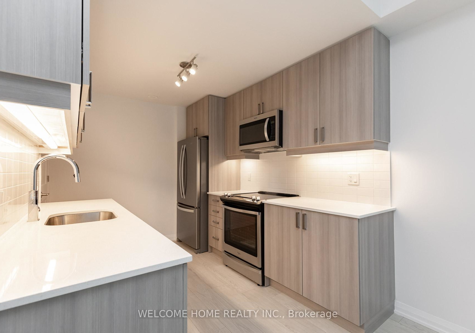 1050-portage-parkway-vaughan-ontario-n12484394
