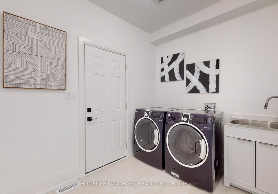 452-darcy-street-s-newmarket-ontario-n12484591