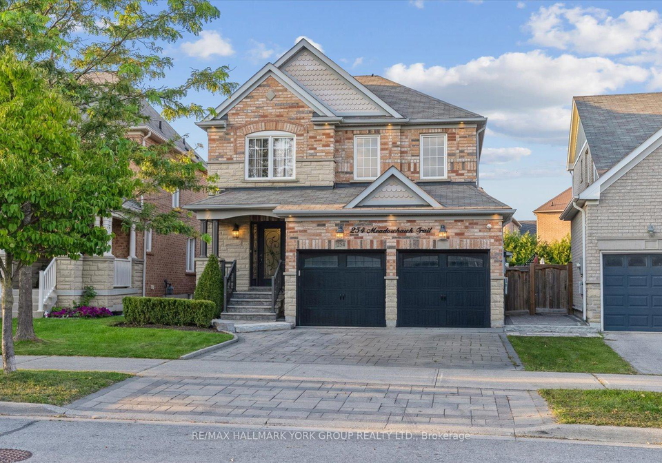 254-meadowhawk-trail-bradford-west-gwillimbury-ontario-n12484715