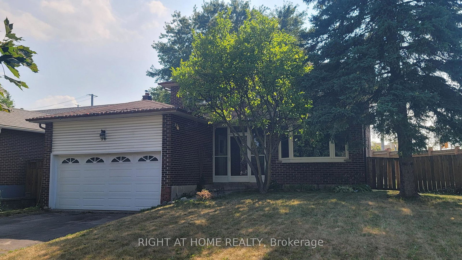 16-portland-crescent-newmarket-ontario-n12484831