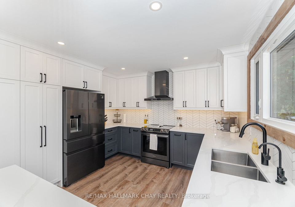 731-pinegrove-avenue-innisfil-ontario-n12485433