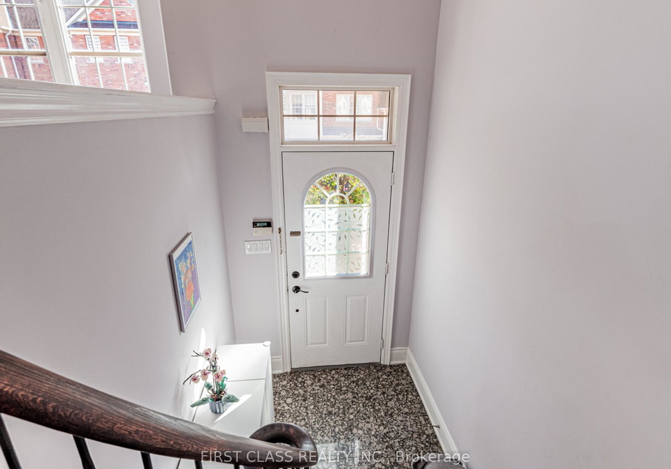 24-golden-spruce-lane-vaughan-ontario-n12485787