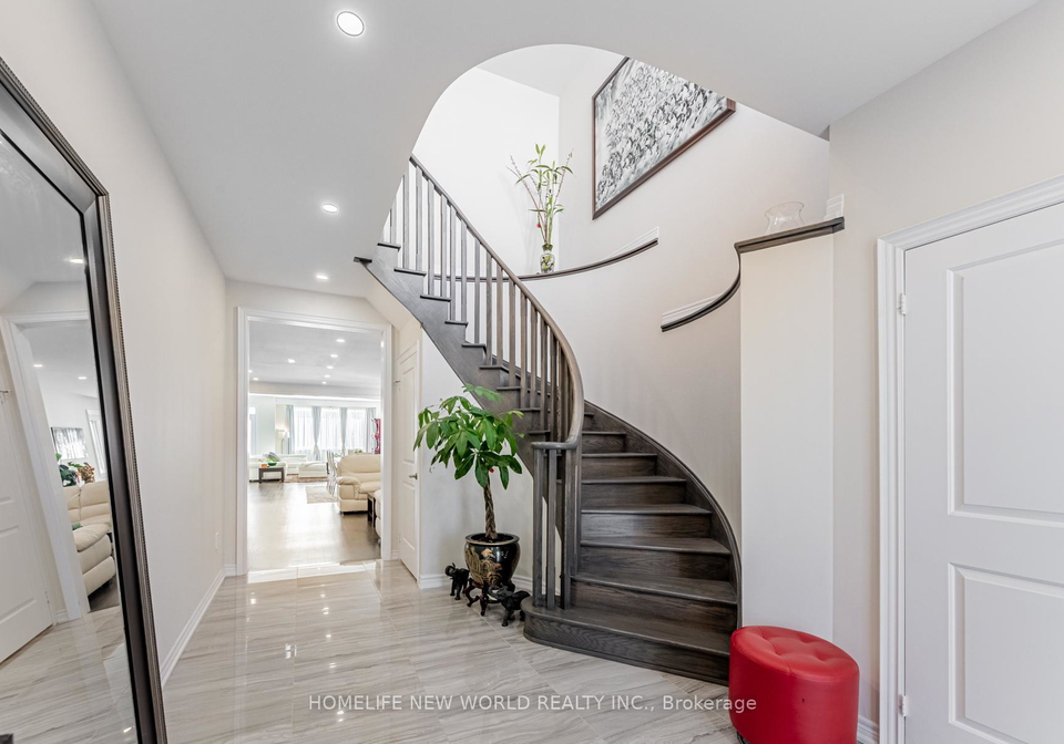 43-starkweather-street-aurora-ontario-n12485882