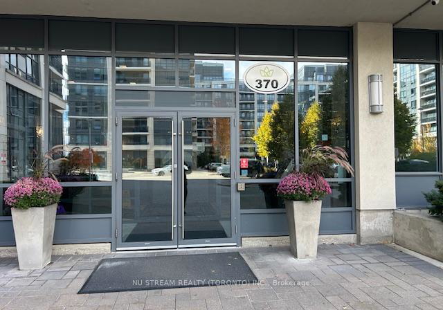 370-highway-7-e-richmond-hill-ontario-n12486305