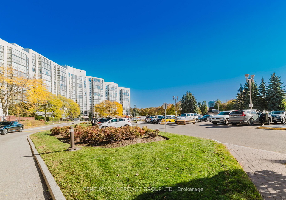 40-harding-boulevard-w-richmond-hill-ontario-n12486383