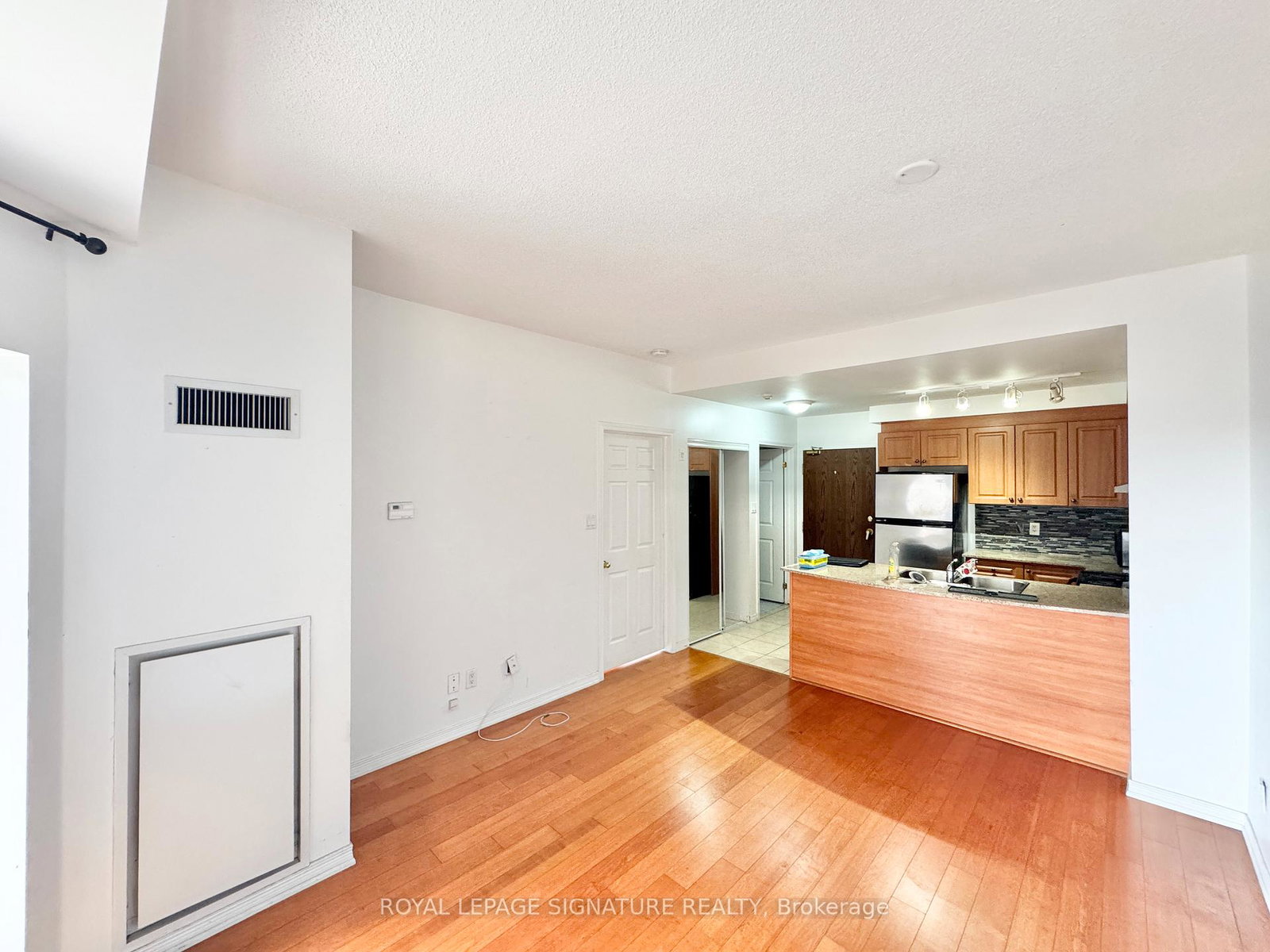 8-maison-parc-court-vaughan-ontario-n12486826