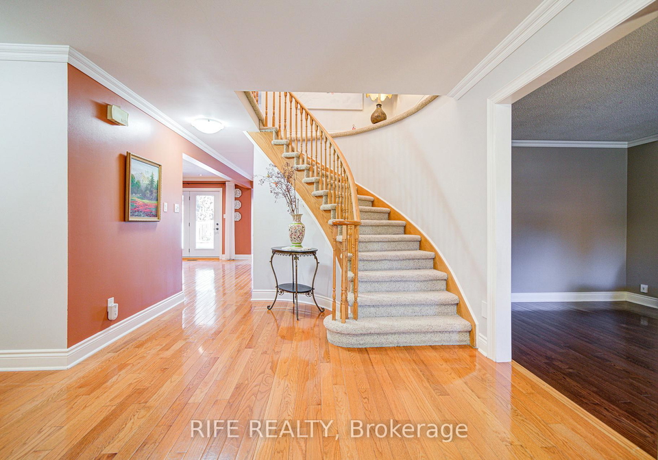 38-longwater-chase-markham-ontario-n12486870