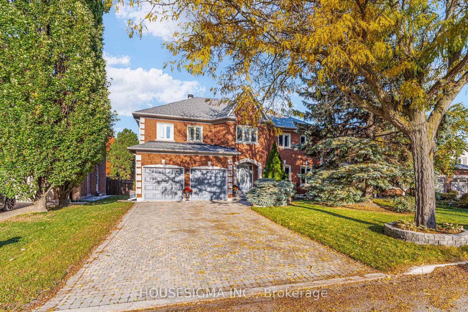 9-montclair-road-richmond-hill-ontario-n12486991
