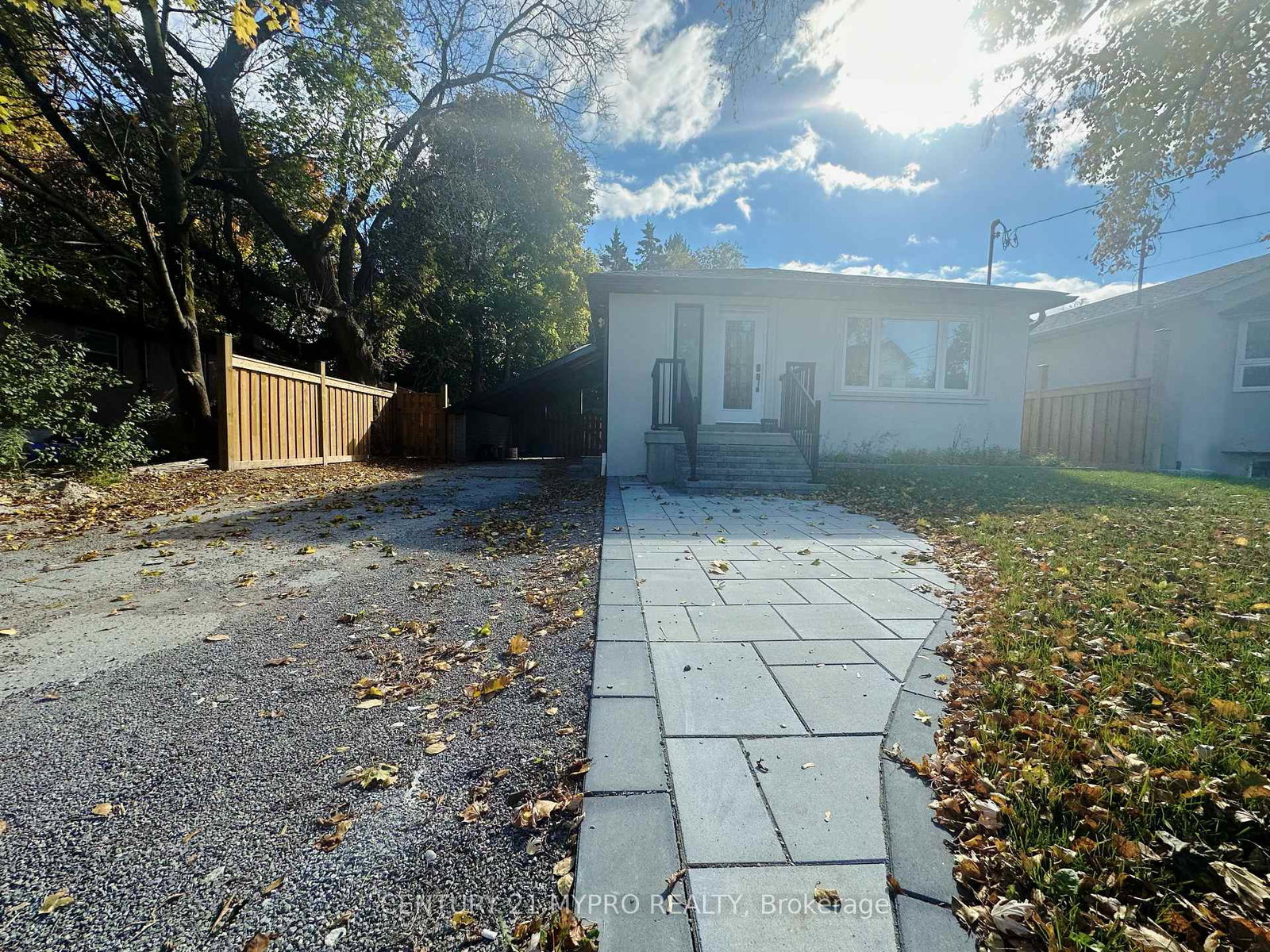 36-rockport-crescent-richmond-hill-ontario-n12487017