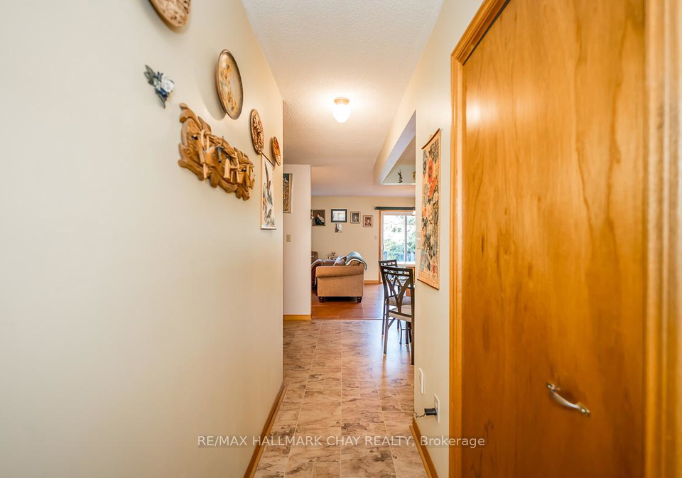 10-riverley-lane-new-tecumseth-ontario-n12487080
