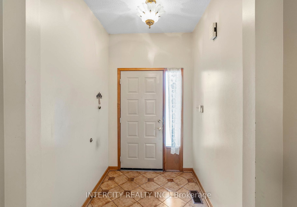 64-brandy-crescent-vaughan-ontario-n12487234
