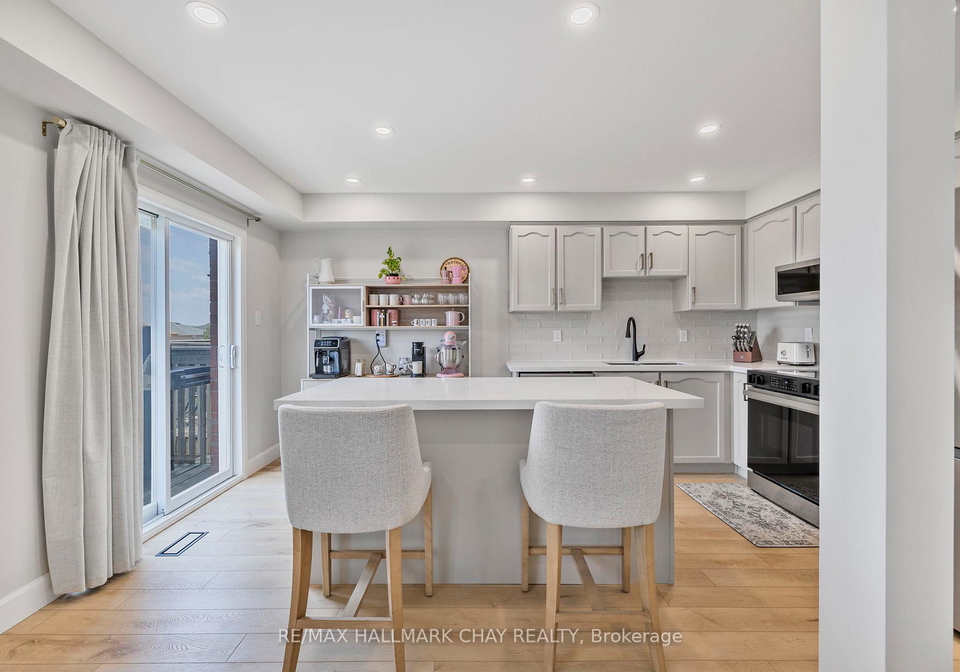 23-smith-street-bradford-west-gwillimbury-ontario-n12487601