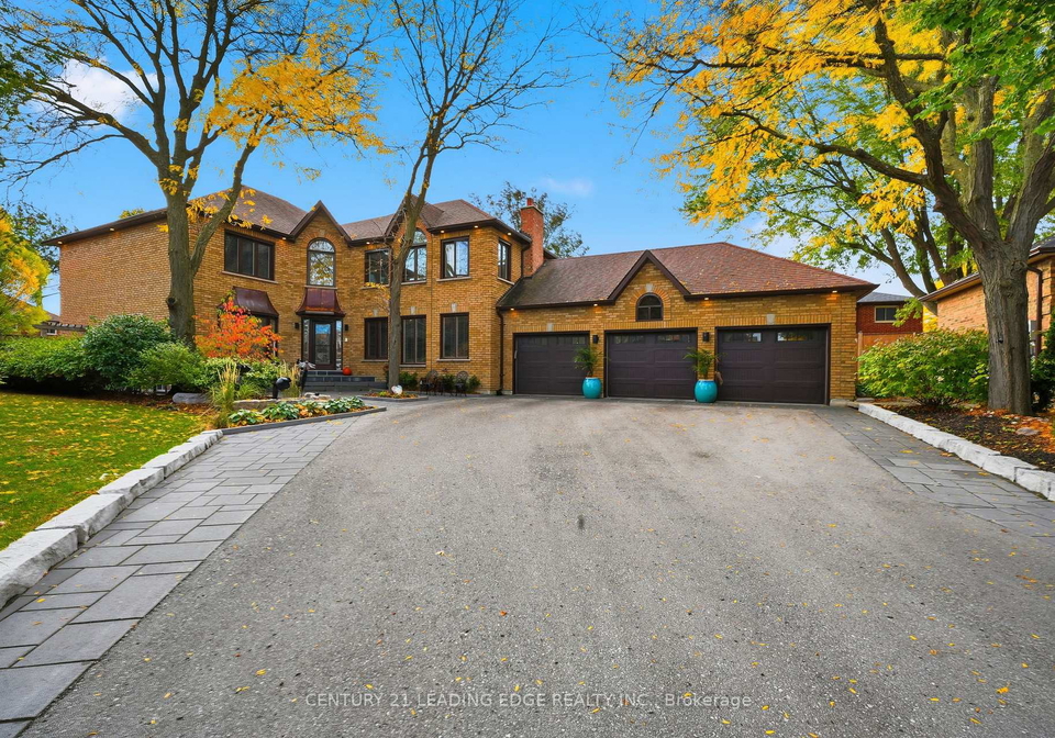 17-celebrity-place-markham-ontario-n12488138