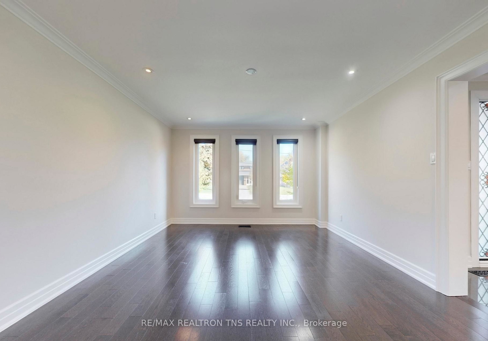 20-doncrest-road-richmond-hill-ontario-n12488436