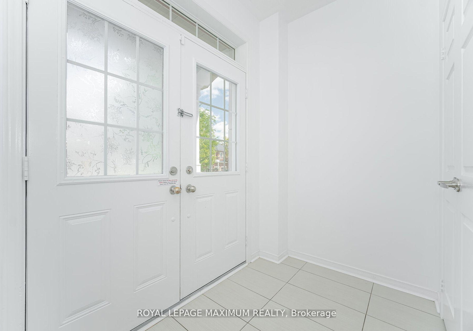 58-gentile-circle-vaughan-ontario-n12488696