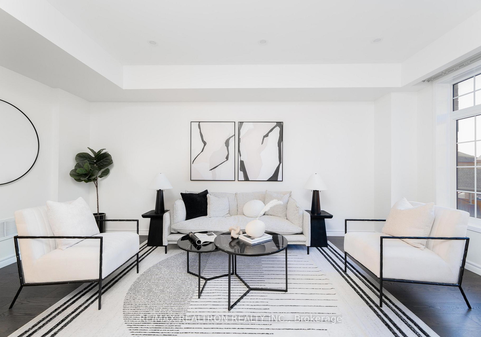 50-greensborough-villag-circle-markham-ontario-n12490482