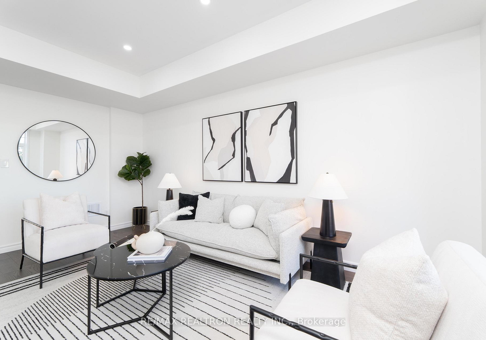 50-greensborough-villag-circle-markham-ontario-n12490482
