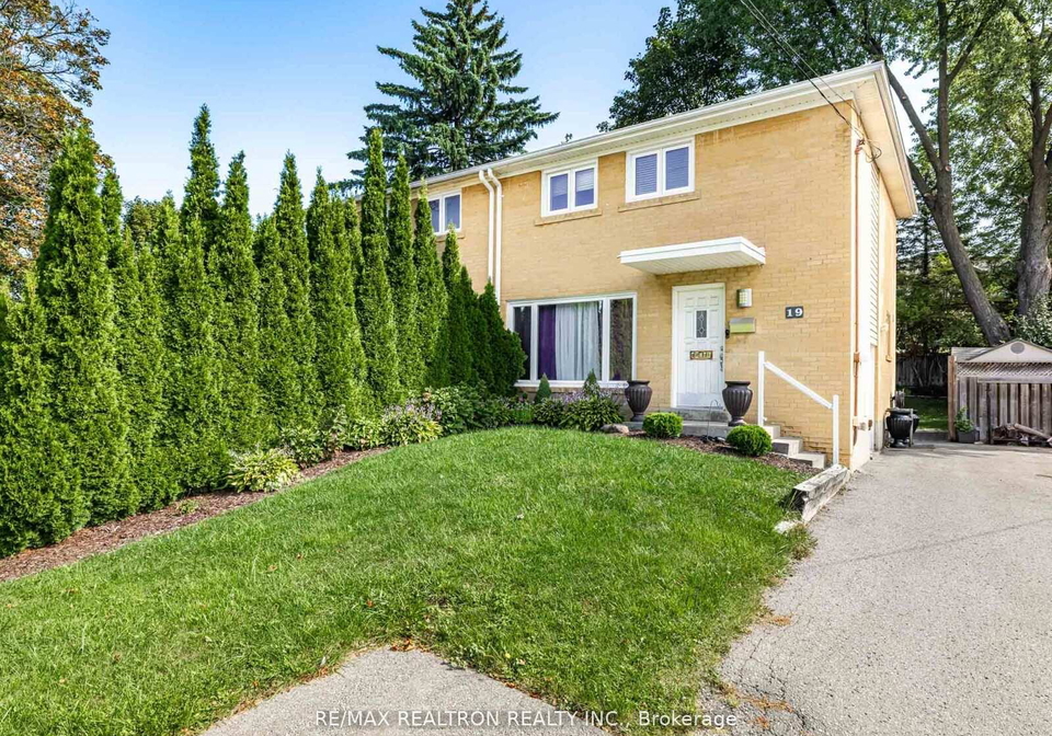 19-davis-road-aurora-ontario-n12491396