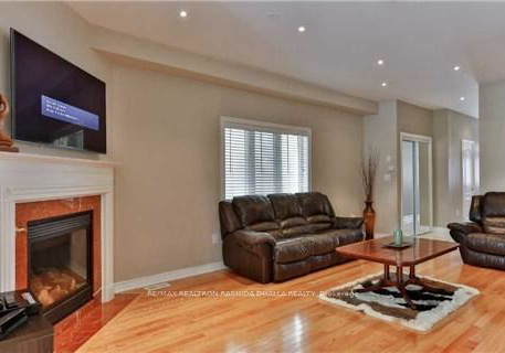 166-chayna-crescent-vaughan-ontario-n12492654