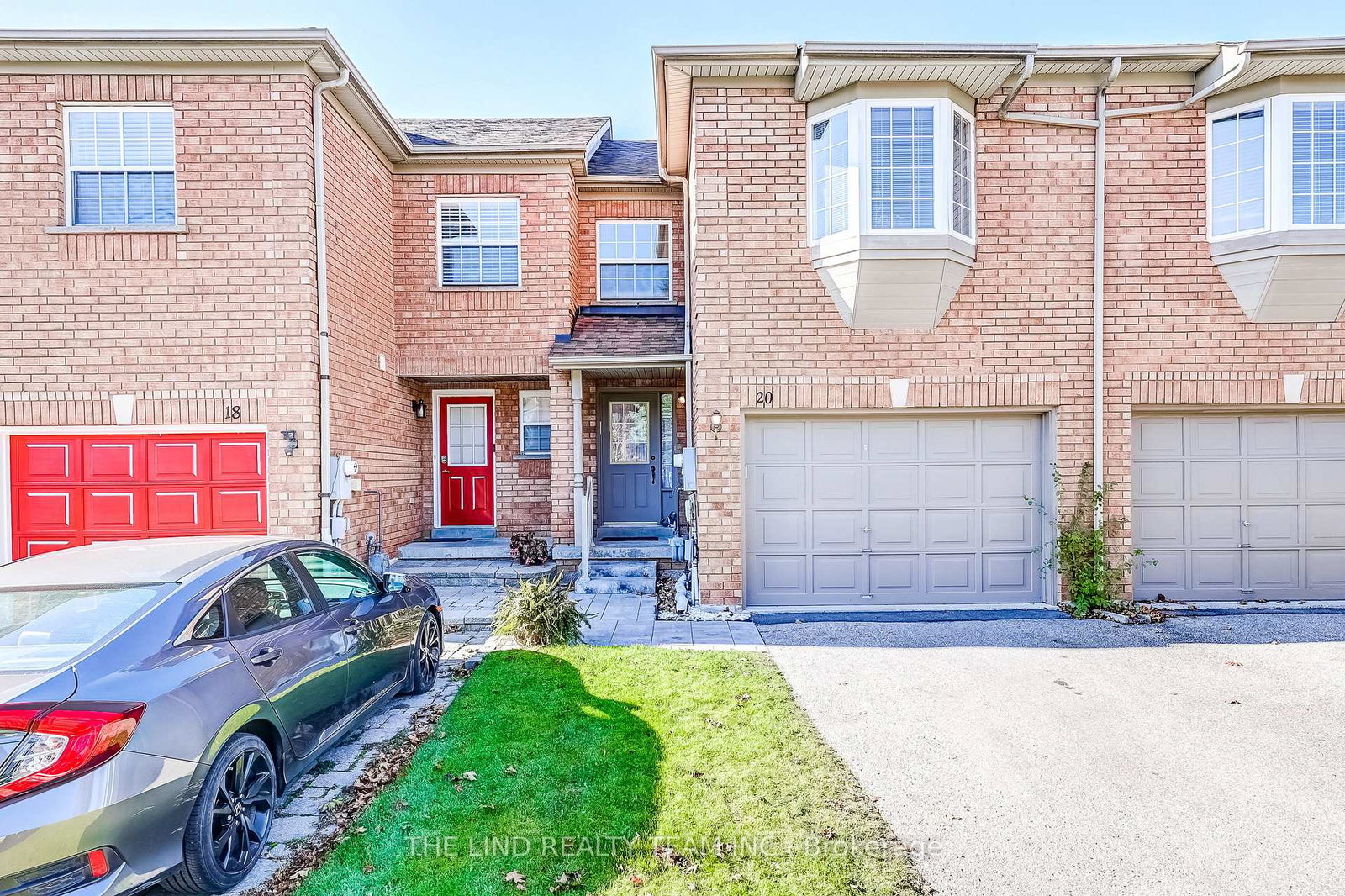 20-hawtin-lane-aurora-ontario-n12492974