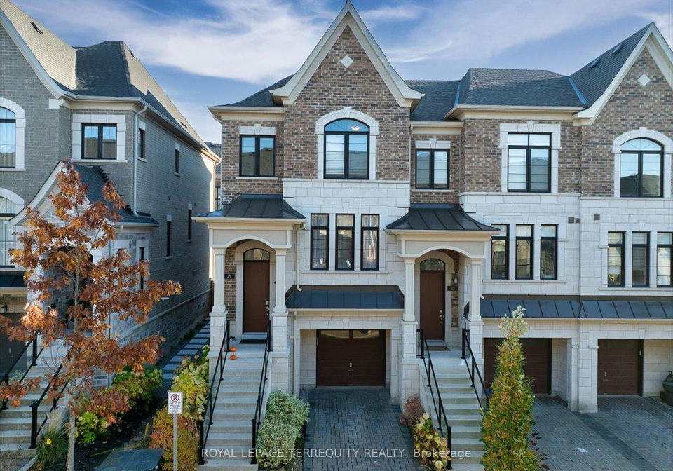 25-nardini-lane-richmond-hill-ontario-n12493312