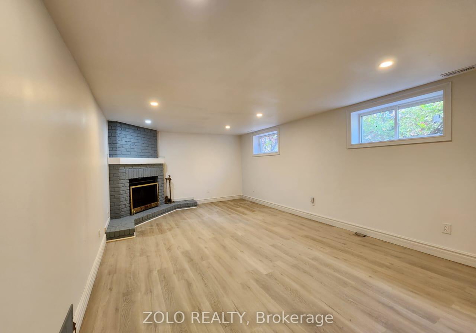 5-cabot-court-aurora-ontario-n12494056