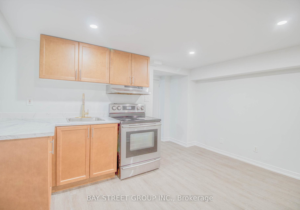 65-davis-road-n-aurora-ontario-n12494526