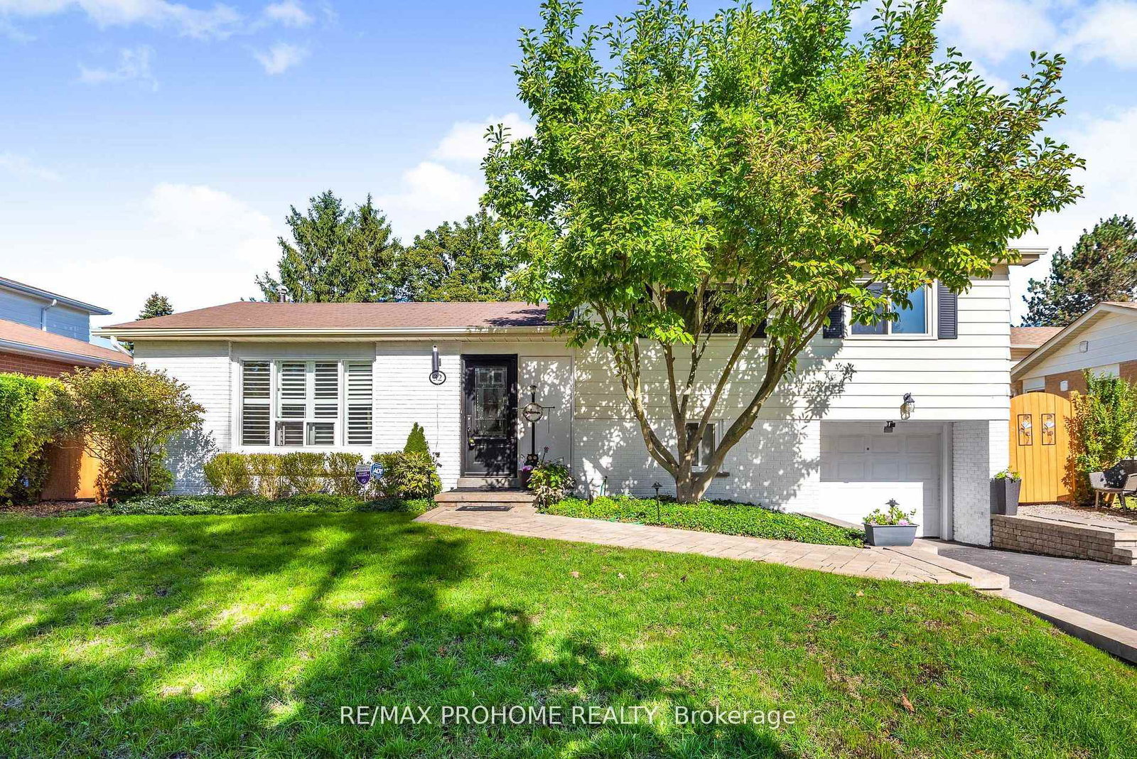 32-sir-bedevere-place-markham-ontario-n12494854
