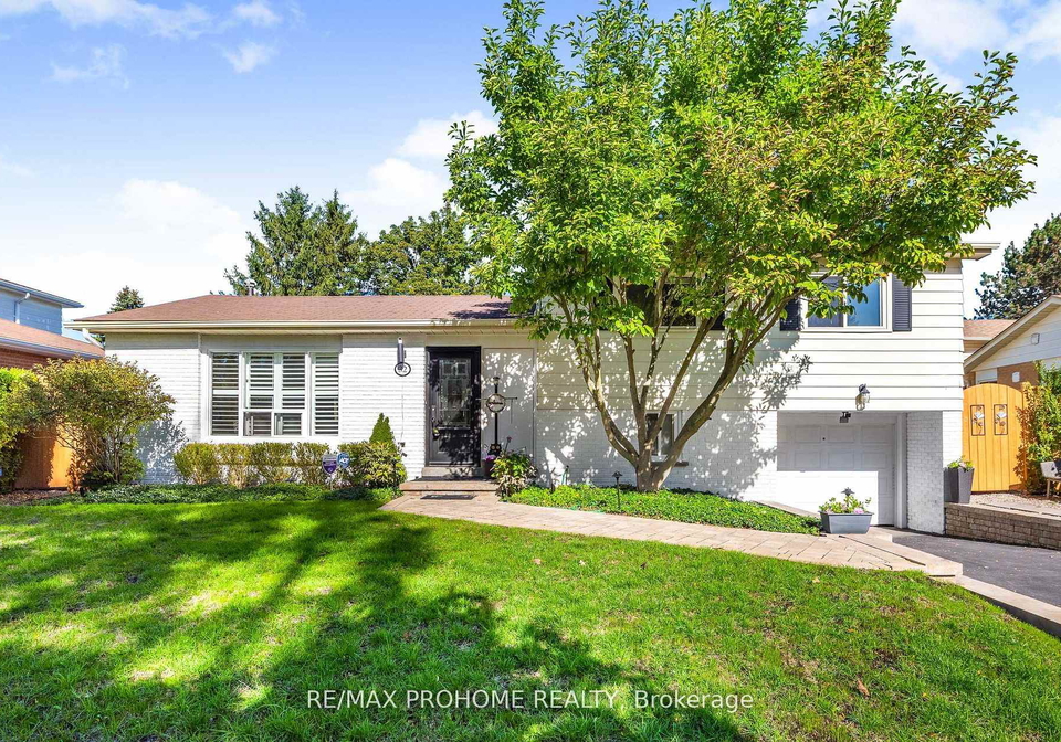 32-sir-bedevere-place-markham-ontario-n12494854