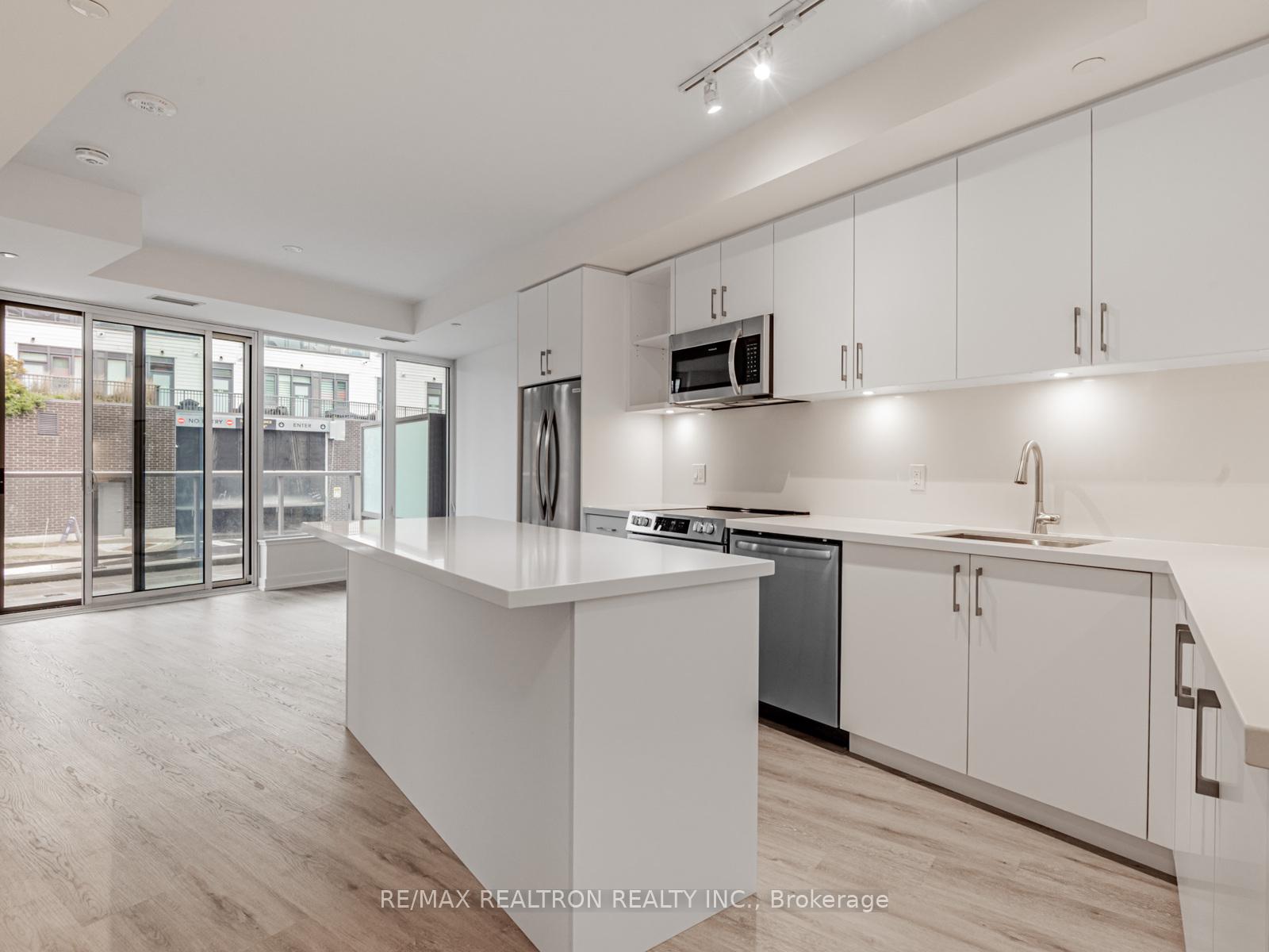 333-sunseeker-avenue-innisfil-ontario-n12494886
