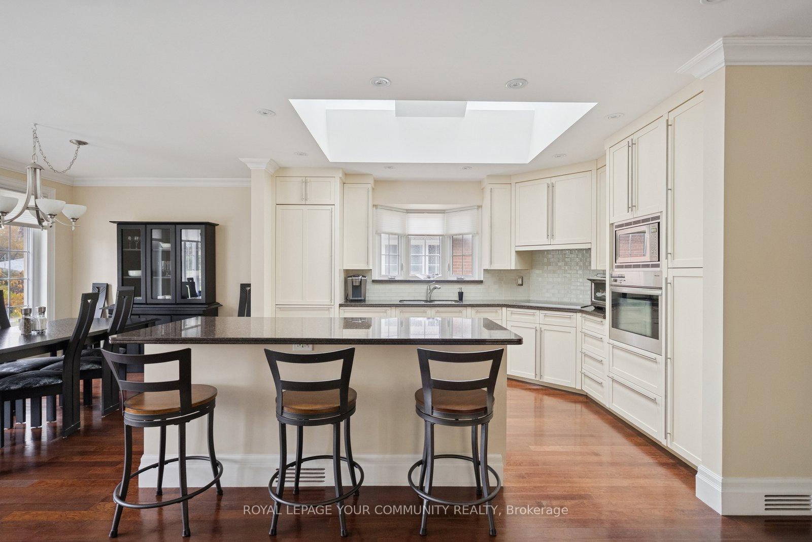 402-palmer-avenue-richmond-hill-ontario-n12495658