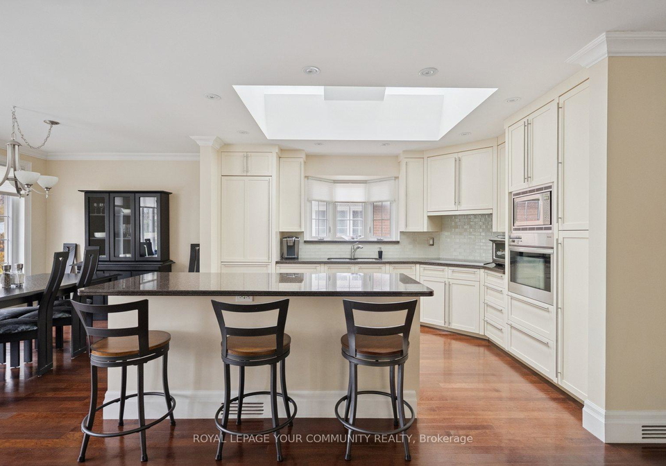 402-palmer-avenue-richmond-hill-ontario-n12495658