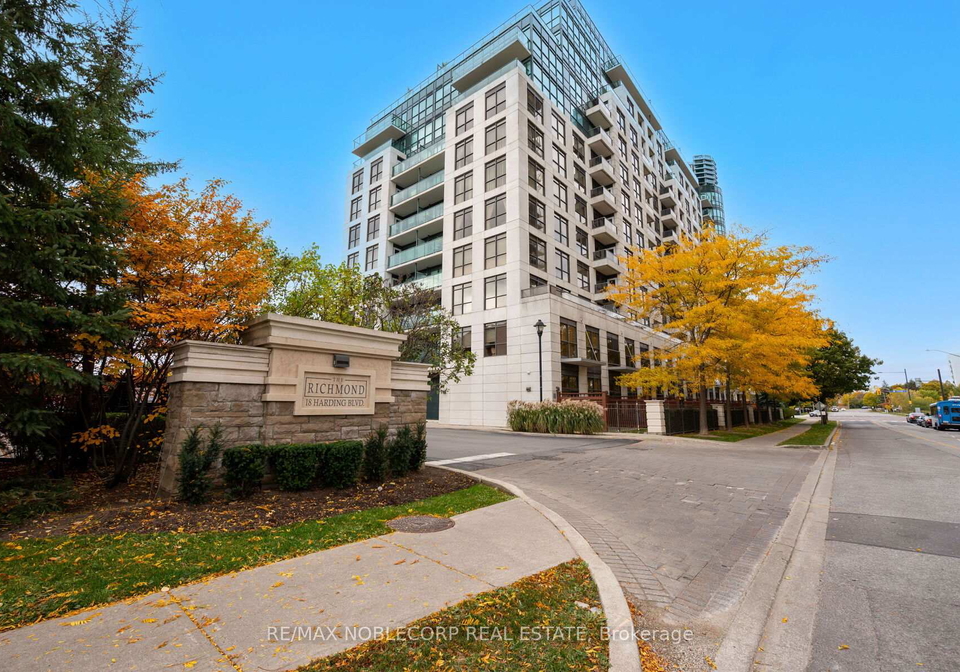 18-harding-boulevard-richmond-hill-ontario-n12495752