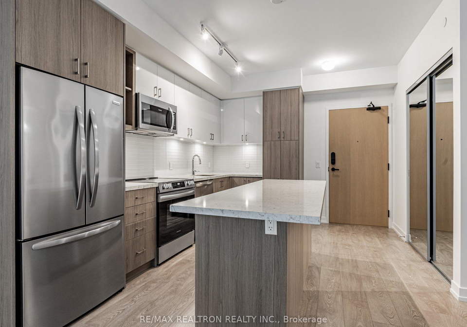 333-sunseeker-avenue-innisfil-ontario-n12496370