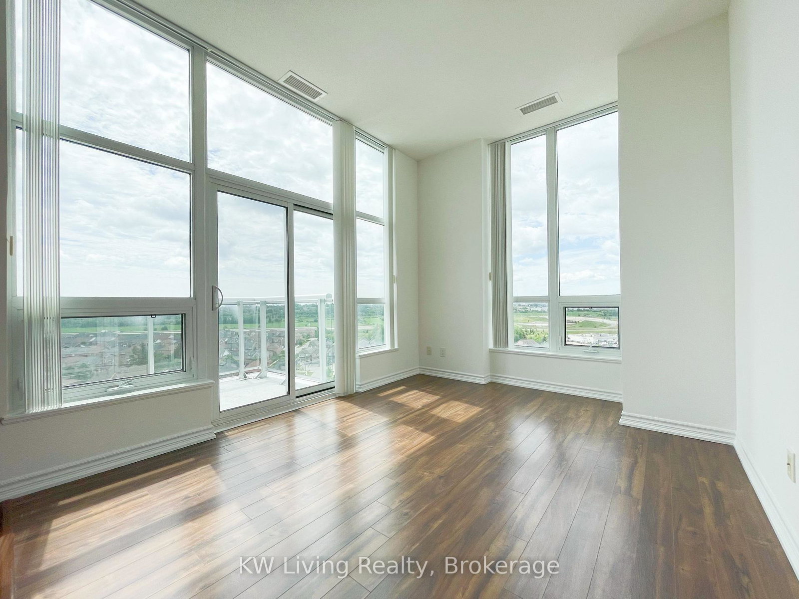 8323-kennedy-road-markham-ontario-n12497084