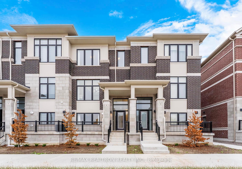 9-onigam-lane-richmond-hill-ontario-n12497424
