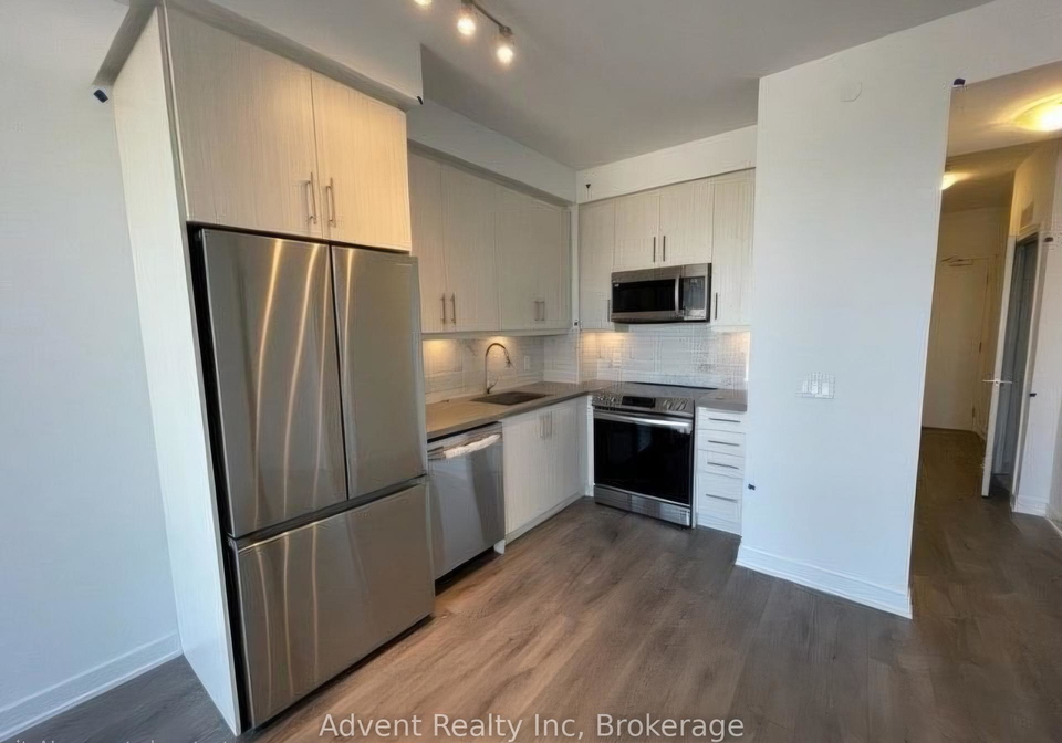 105-oneida-crescent-richmond-hill-ontario-n12497796