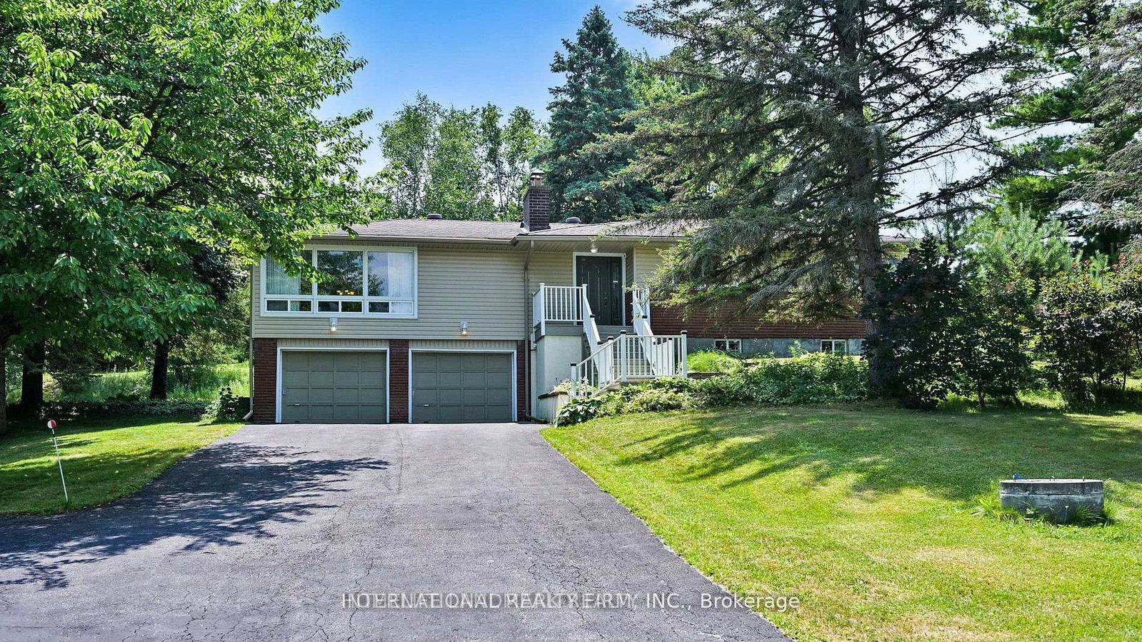 1093-queensville-side-road-east-gwillimbury-ontario-n12498152