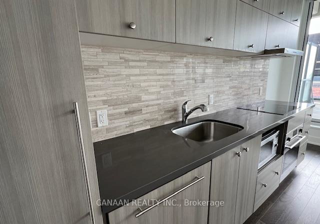 180-enterprise-boulevard-markham-ontario-n12498606