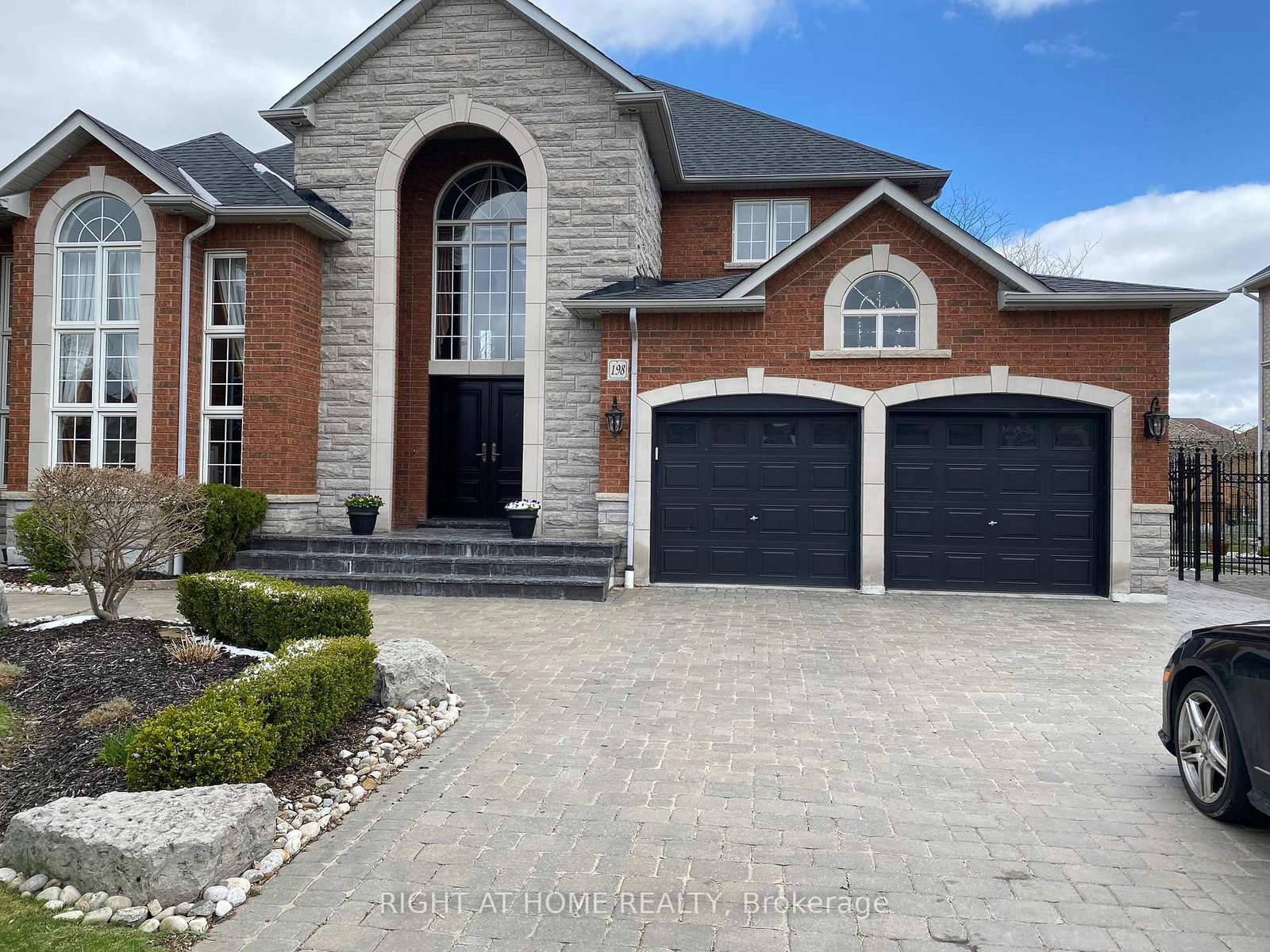 198-novaview-crescent-vaughan-ontario-n12499794