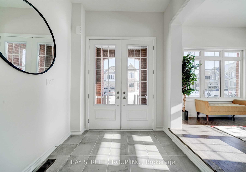 2-valleo-street-n-georgina-ontario-n12500290