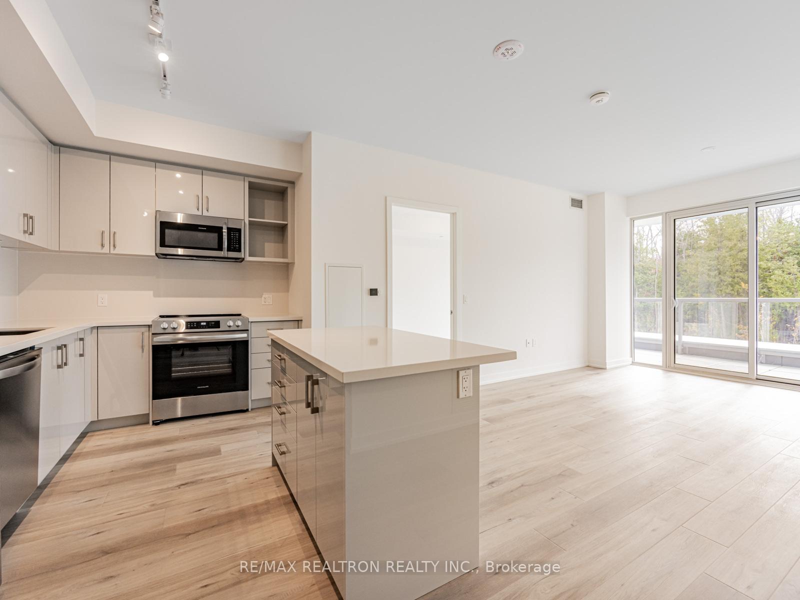 333-sunseeker-avenue-innisfil-ontario-n12500552