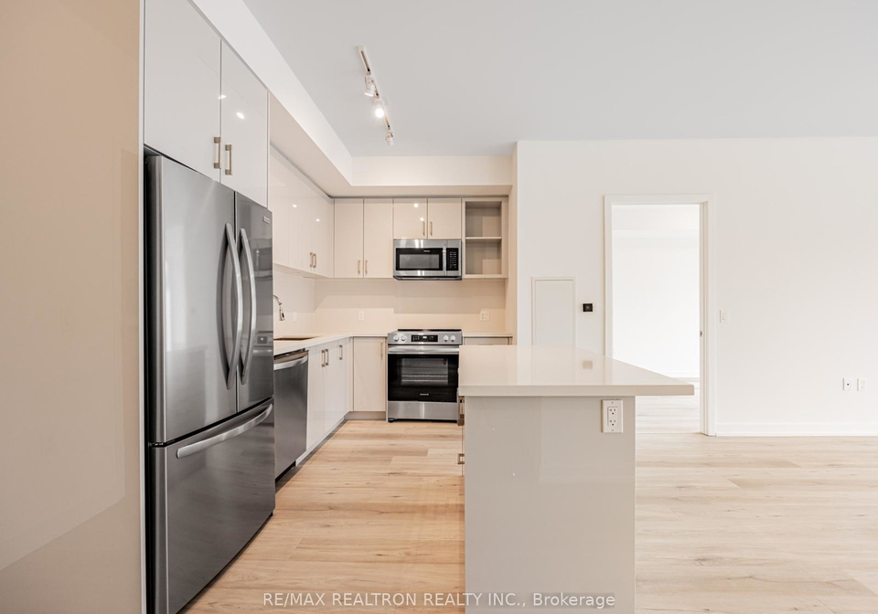 333-sunseeker-avenue-innisfil-ontario-n12500552