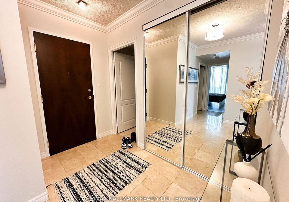 100-promenade-circle-vaughan-ontario-n12500800