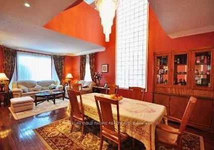 28-angus-meadow-drive-markham-ontario-n12501146