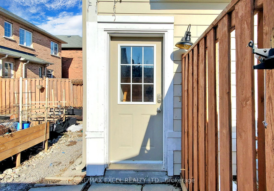 525-country-glen-road-markham-ontario-n12501162