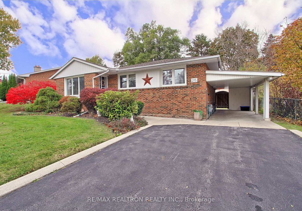 215-parkview-crescent-newmarket-ontario-n12503152