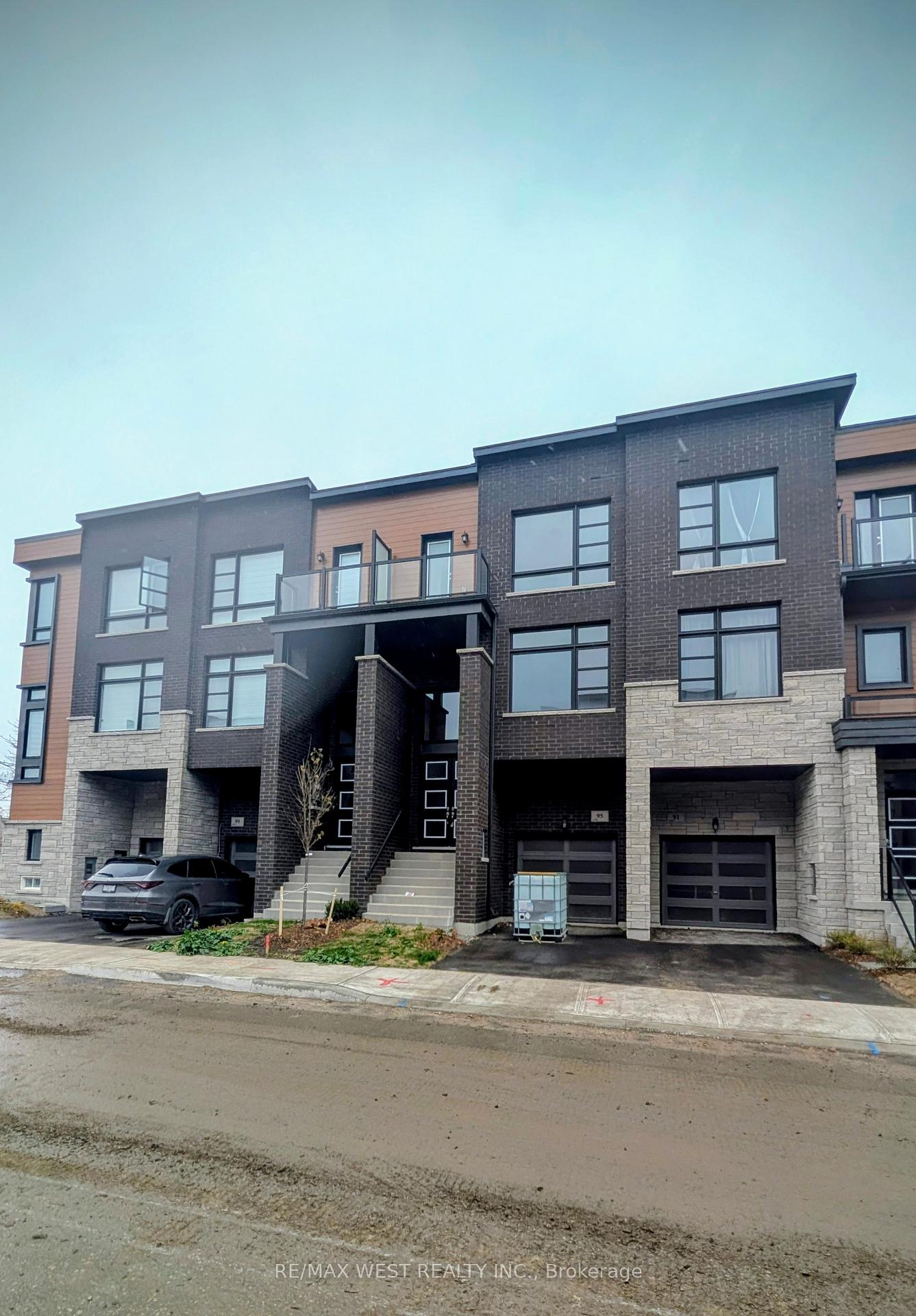 95-paradox-street-vaughan-ontario-n12504420